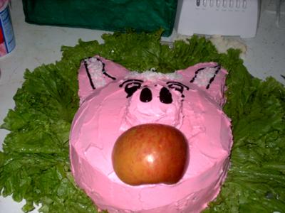 Roasted Pig Hawaiin Luau Birthday Cake