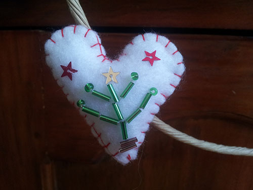 heart felt xmas decoration